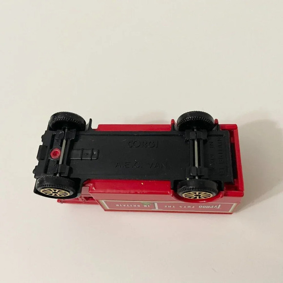 Vtg Lot of 2 Corgi Morris Truck Plantation Freshness Typhoo AEC Van Diecast - Picture 6 of 16